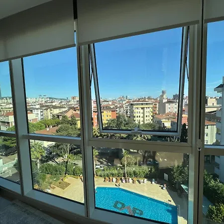 Luxurious And Comfortable Pool & Gym * Istambul